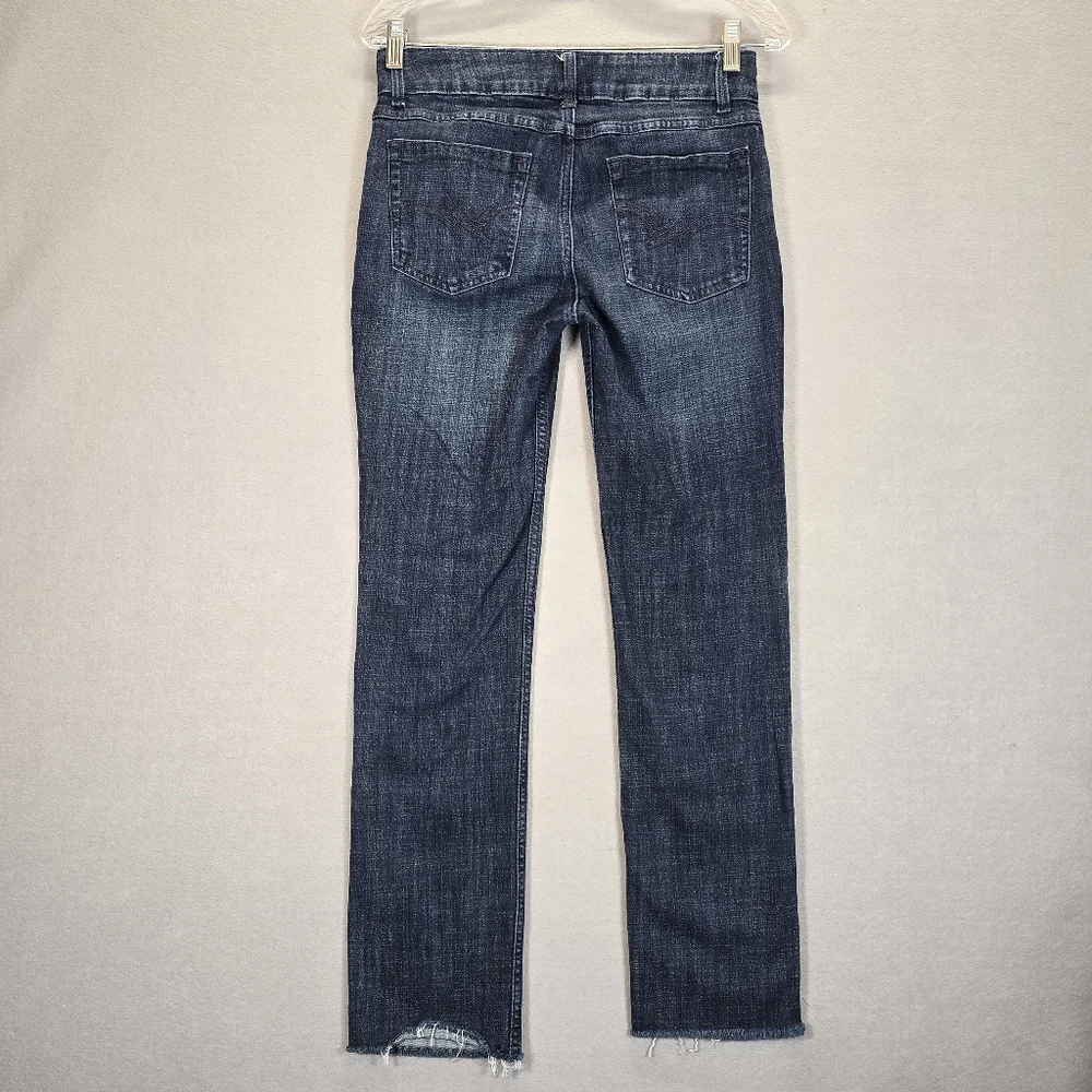 Wrangler Straight Leg Women Jean Size 5/6 X 32